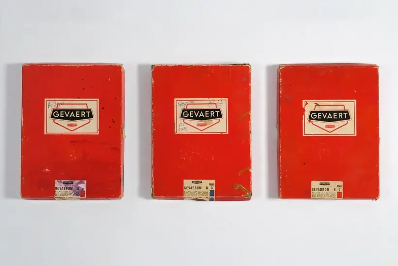 Trois Boites Rouges par Kegham Djeghalian Jr, 2018.jpeg.webp